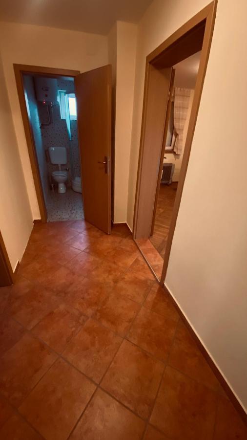 Villa Kuca Za Odmor Brzica Erdut Exterior foto